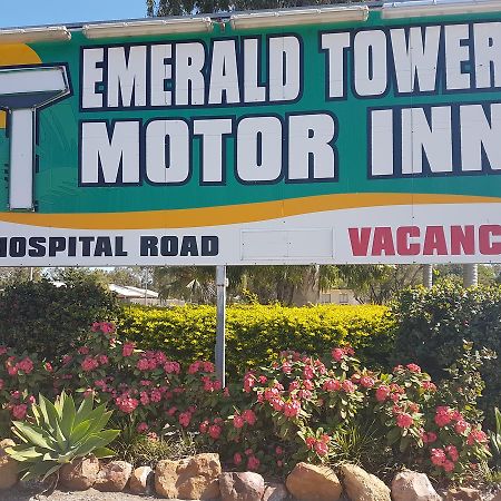 Emerald Tower Motor Inn エクステリア 写真